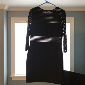 Lulu’s black dress